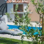 Two Bedroom Family House Danica Dom wakacyjny