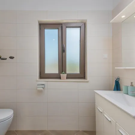 Two Bedroom Family House Danica *