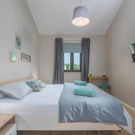 Holiday home Two Bedroom Family House Danica *