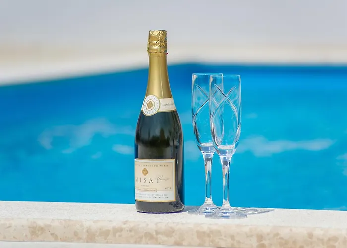 Two Bedroom Family House Danica Vikendica *