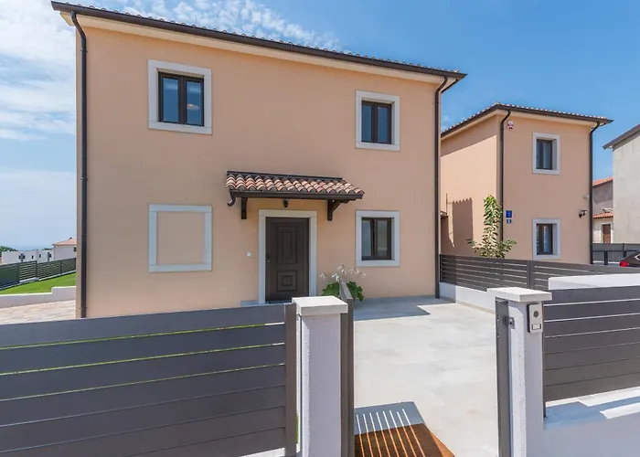 Two Bedroom Family House Danica Vikendica *