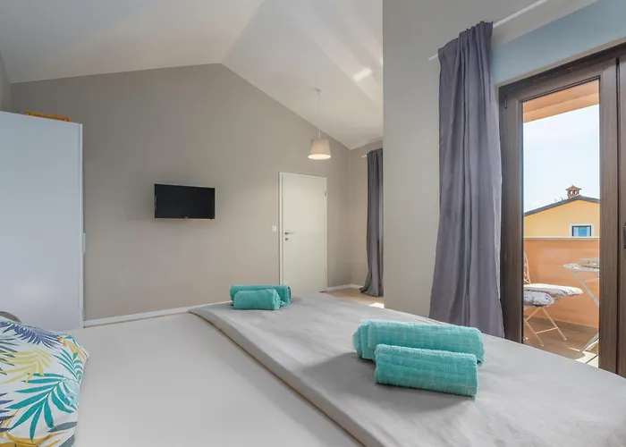 Two Bedroom Family House Danica Vikendica Babici